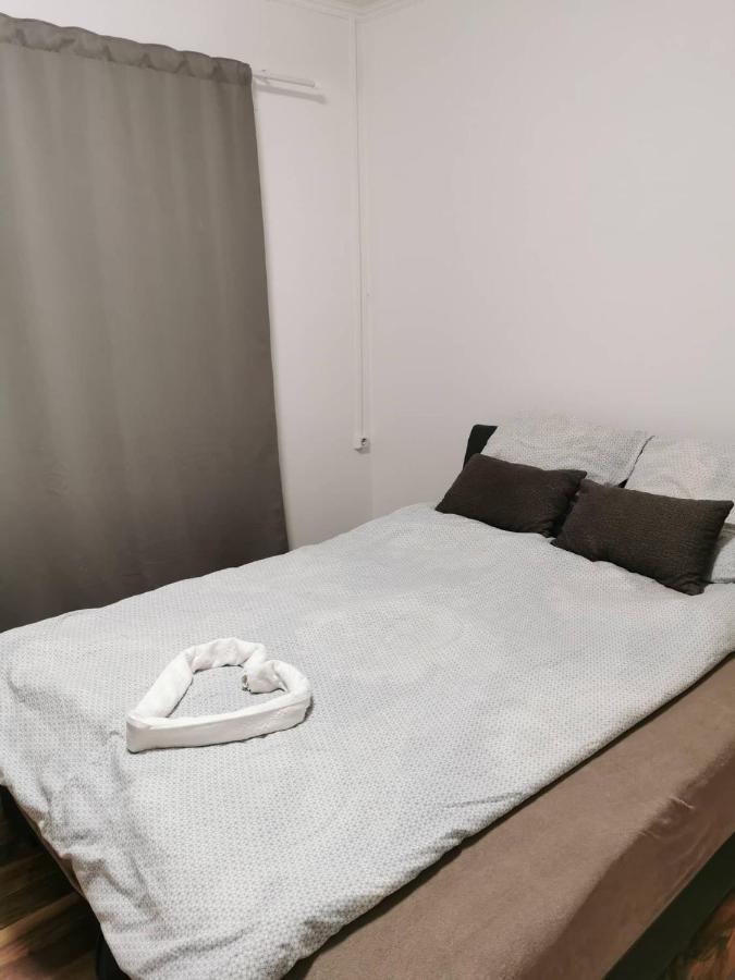 Tifani Apartman Кестели Екстериор снимка