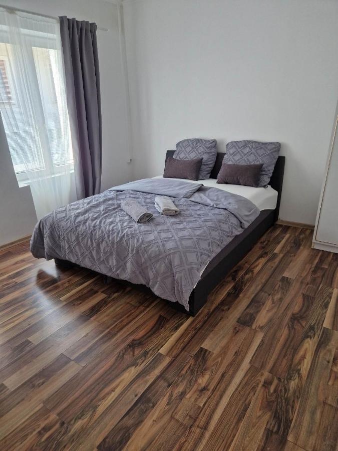 Tifani Apartman Кестели Екстериор снимка